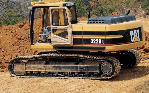 CATERPILLAR 322B L EXCAVATOR OPERATION AND MAINTENANCE MANUAL 2ES 1 2afae3d2059c0869f08e4dac956a3bef 56 e1753857496587