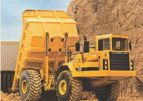 articulated dump trucks d250d caterpillar 4 e1753164397344
