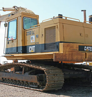 articulated dump trucks d250d caterpillar 45 e1753165720145