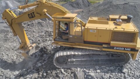 articulated dump trucks d250d caterpillar 52 e1753170558443