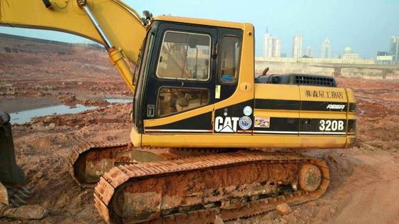 articulated dump trucks d250d caterpillar 67