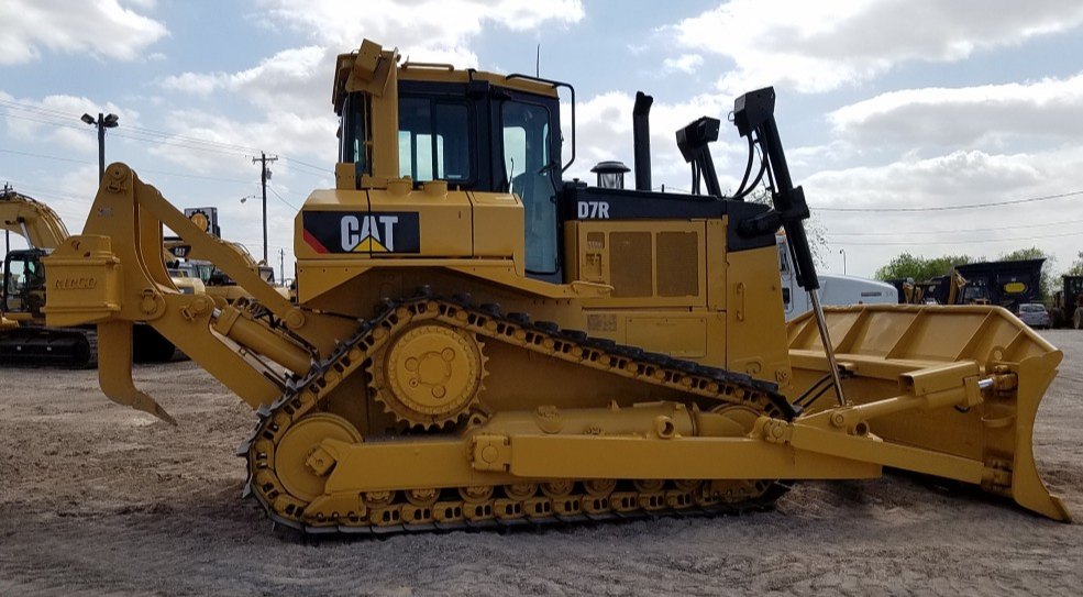 Caterpillar D7R SERIES TRACK-TYPE TRACTOR ELECTRICAL & HYDRAULIC SCHEMATIC MANUAL JP9 1 CATERPILLAR D7R TRACK-TYPE TRACTOR